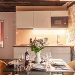 New - Luxury Flat - 4P